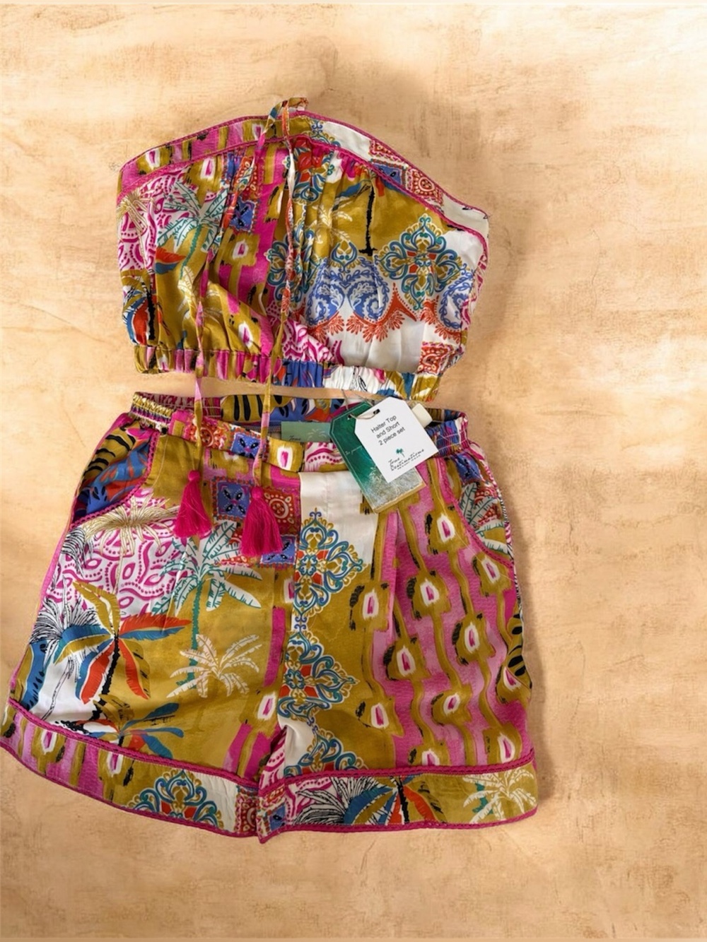 True Destinations Girls' Yellow & Pink Printed Shorts - S